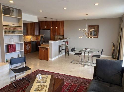 apt-1809-2016 Main St, Houston, TX, 77002-8895 | Card Image