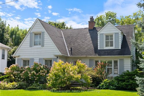 124 Lydia Ave, Milton, ON, L9T2H1 | Card Image
