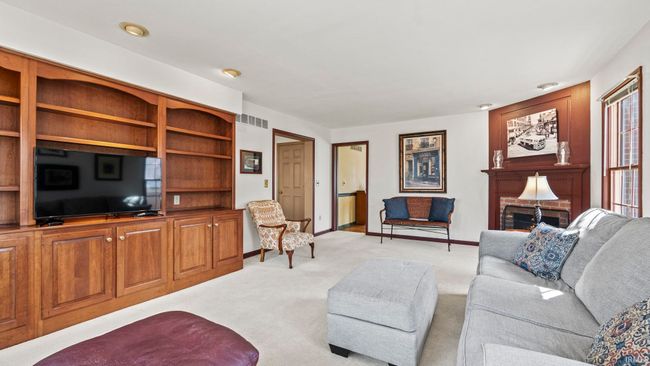 8215 Post Oak Ct, House other with 5 bedrooms, 3 bathrooms and null parking in Fort Wayne IN | Image 8