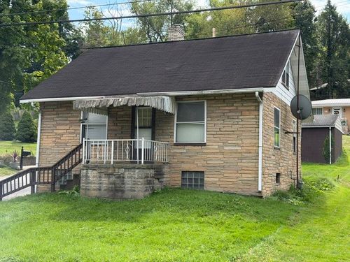 301 Patterson Ave, Beaver Falls, PA, 15010 | Card Image