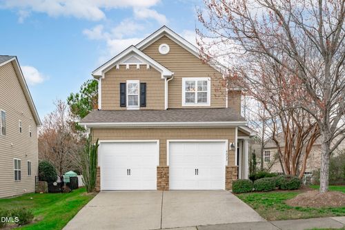 4033 Remington Oaks Cir, Cary, NC, 27519-8749 | Card Image