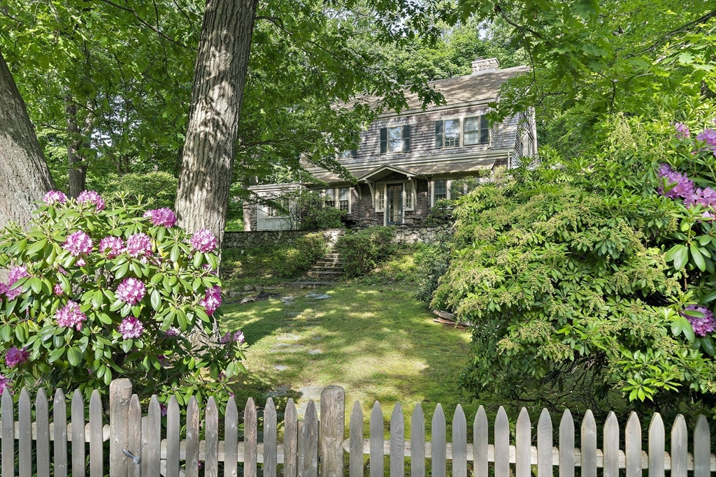 Atlantic Ave, Cohasset, MA 02025