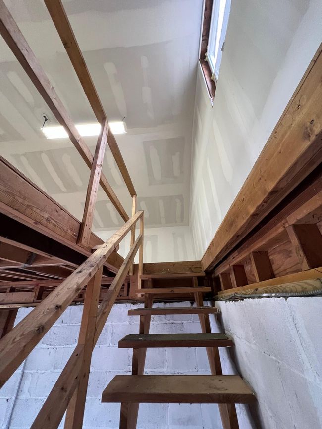 View of staircase | Image 38