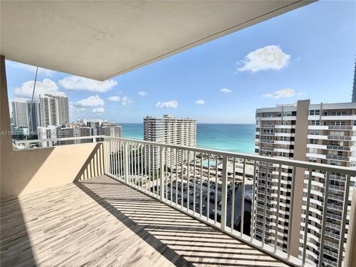 22p-1985 S Ocean Dr, Hallandale Beach, FL, 33009-5933 | Card Image