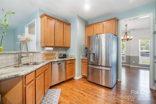 812 Thornapple Ct, House other with 3 bedrooms, 3 bathrooms and null parking in Lake Wylie SC | Image 13
