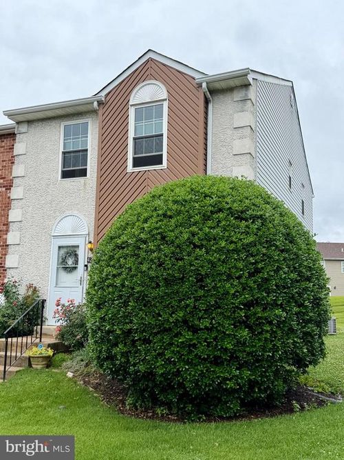 8-428 Cedarcrest Lane, UPPER CHICHESTER, PA, 19014 | Card Image