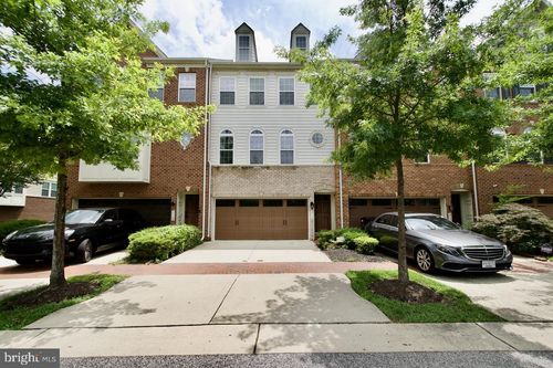 2110 Congresbury Pl, UPPER MARLBORO, MD, 20774-8075 | Card Image