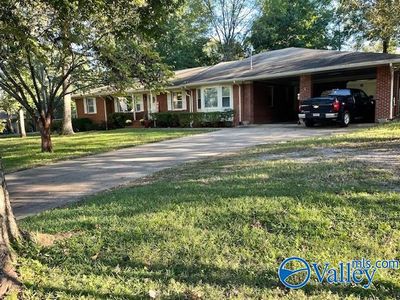 607 Suhill Road, House other with 4 bedrooms, 3 bathrooms and null parking in Huntsville AL | Image 1