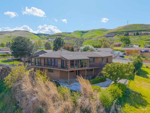 3433 Skyline Dr, Clarkston, WA, 99403-9713 | Card Image