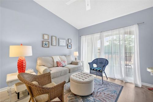 3303-8617 River Homes Ln, BONITA SPRINGS, FL, 34135-4342 | Card Image