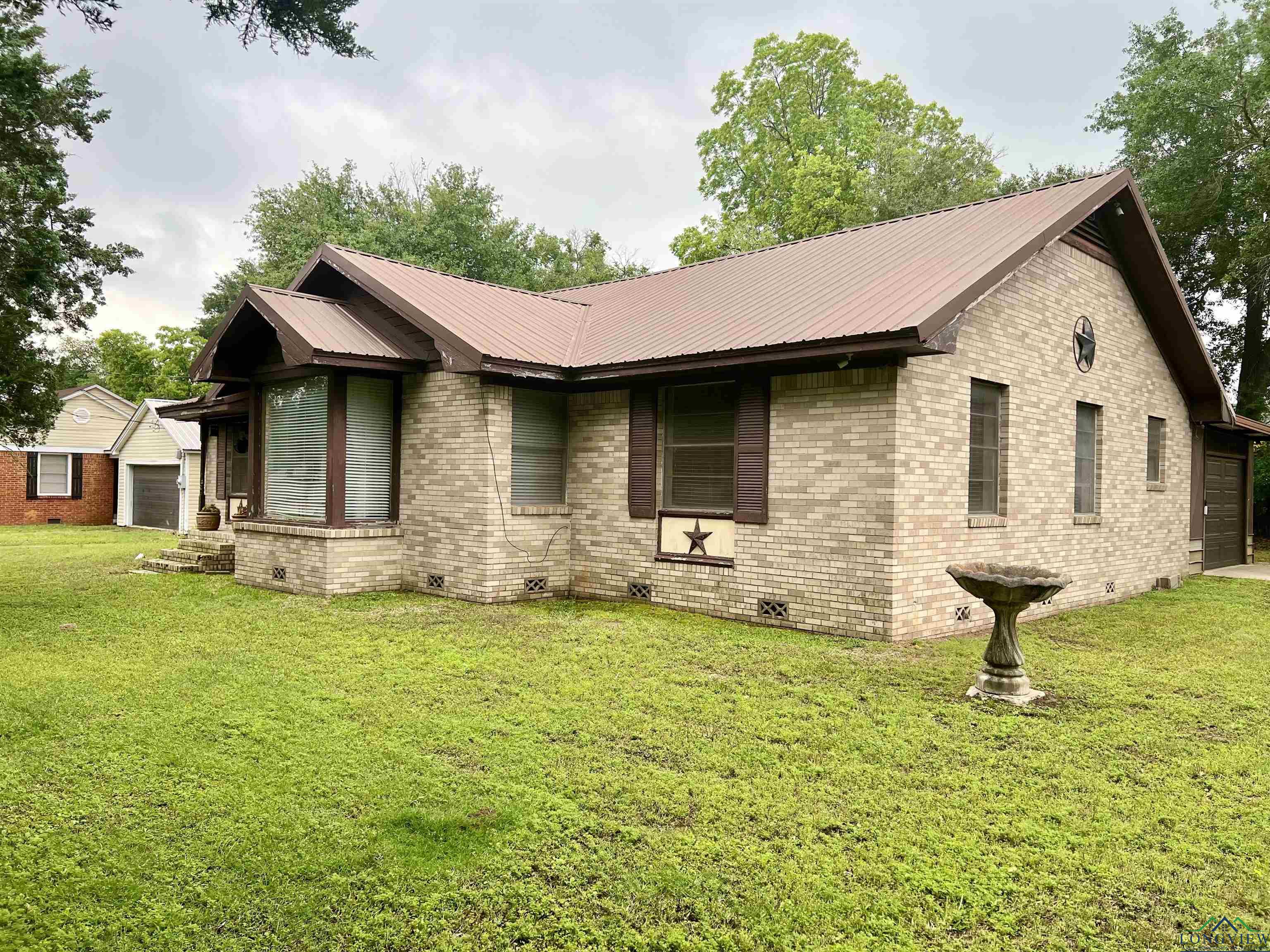 College St, Carthage, TX 75633