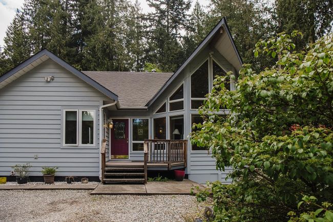 1154 Flume Road, House other with 3 bedrooms, 2 bathrooms and 8 parking in Roberts Creek BC | Image 38