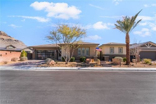 3120 Greenscape Ln, Las Vegas, NV, 89138-6127 | Card Image