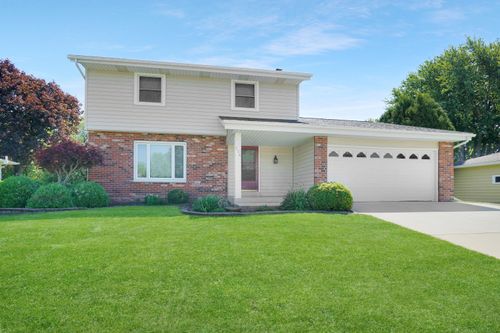 524 Birch Ln, Hartford, WI, 53027 | Card Image