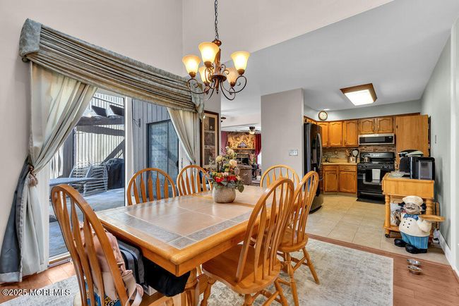 102 Diamond Ln, Condo with 2 bedrooms, 3 bathrooms and null parking in Old Bridge NJ | Image 5