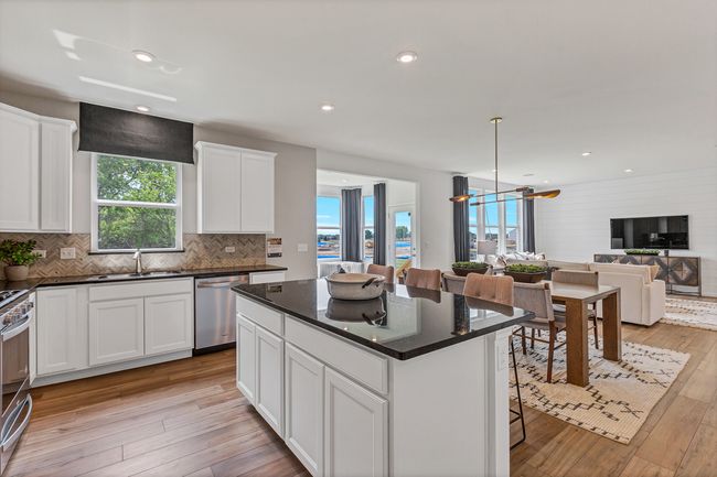 2415 Lucent Ln, House other with 3 bedrooms, 3 bathrooms and 2 parking in Naperville IL | Image 13
