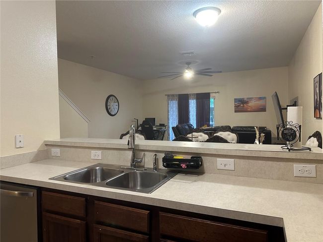 1303 - 10636 Regent Square Dr, Condo with 3 bedrooms, 3 bathrooms and null parking in Orlando FL | Image 17