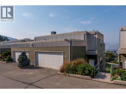 10-445 Dalgleish Dr, Kamloops, BC, V2C6C7 | Card Image