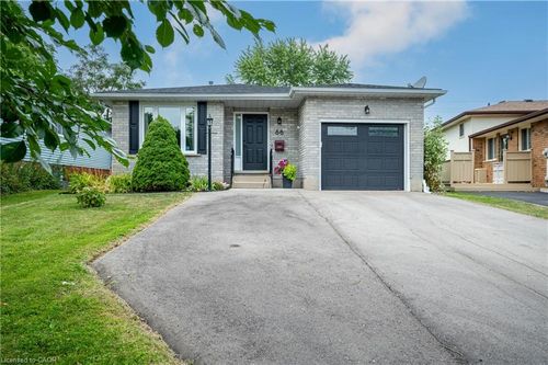 66 High Acres Cres, Kitchener, ON, N2N2S4 | Card Image