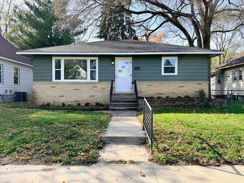 227 22nd Ave N, Saint Cloud, MN, 56303-4333 | Card Image