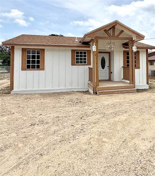 41 Rincon Rd, Roma, TX, 78584-6668 | Card Image