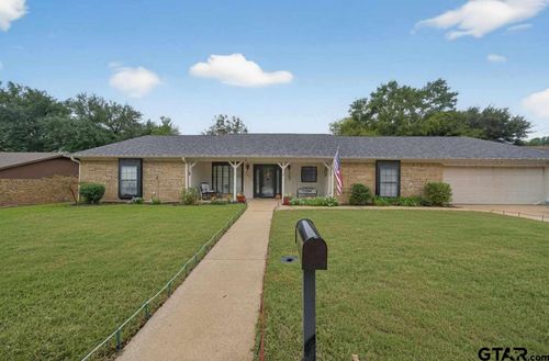 707 N Sherwood Dr, Overton, TX, 75684-1035 | Card Image