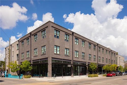 apt-102-1581 Magazine St, New Orleans, LA, 70130-4776 | Card Image