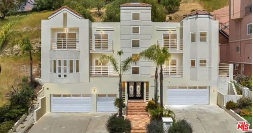 4324 Saltillo St, Woodland Hills, CA, 91364-5922 | Card Image