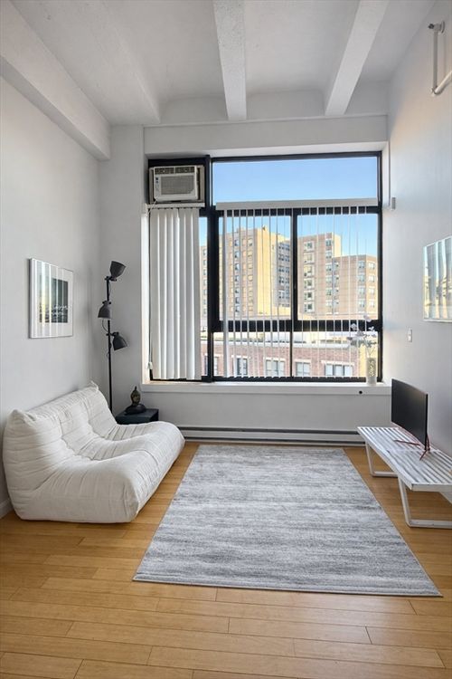 516-12 Stoneholm St, Boston, MA, 02115-2978 | Card Image