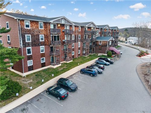 15-1190 Charles St, North Providence, RI, 02904-3544 | Card Image