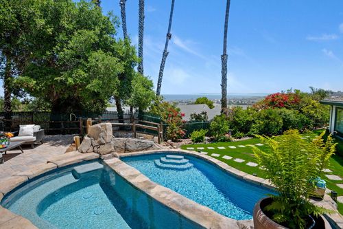 964 Garcia Rd, Santa Barbara, CA, 93103-2163 | Card Image