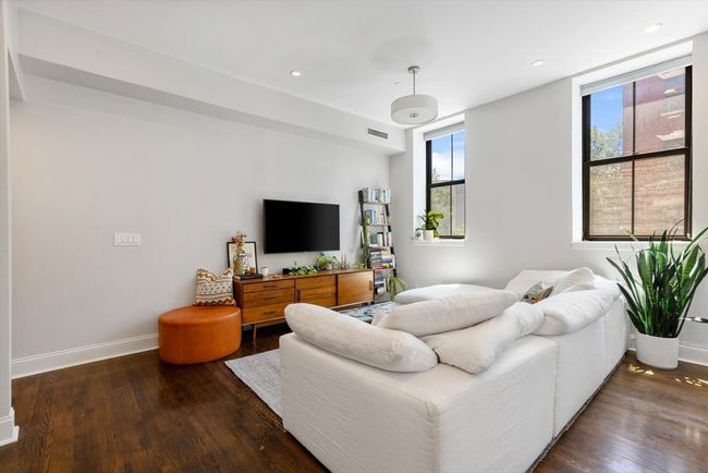 APT-2D - 5 Appleton St, Condo with 2 bedrooms, 1 bathrooms and null parking in Boston MA | Image 10