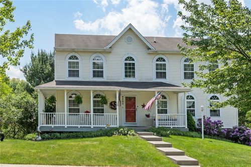 9242 Marshall Rd, Cranberry Twp, PA, 16066-2856 | Card Image