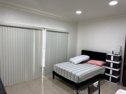 apt-15-2230 E Ocean Blvd, Long Beach, CA, 90803-2448 | Card Image