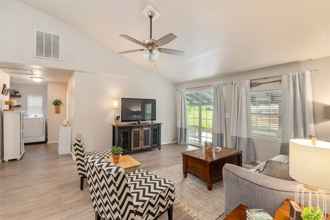 1308 Utopia Ct, House other with 3 bedrooms, 1 bathrooms and null parking in Tool TX | Image 12