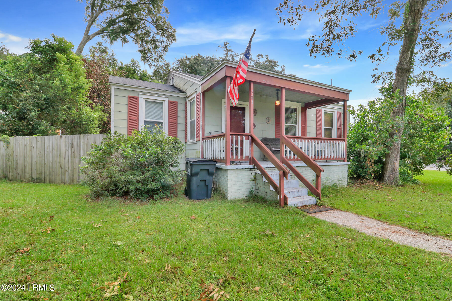 Water St, Beaufort, SC 29902