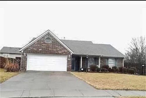 4905 Megan Bay Ct, Lexington, KY, 40513-1437 | Card Image