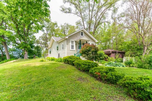 28324 W Park Ave, Wauconda, IL, 60084-2289 | Card Image