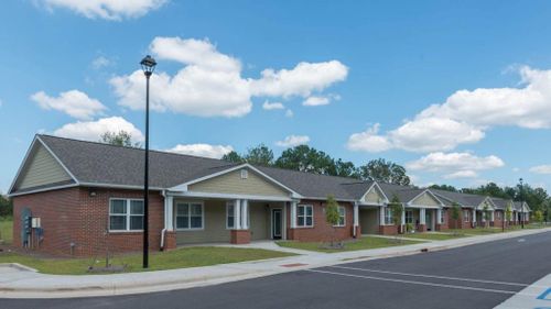 372 Ash St, cochran, GA, 31014-5964 | Card Image