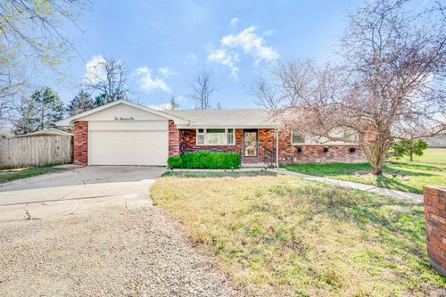 201 W Murdock St, Andover, KS, 67002-9745 | Card Image