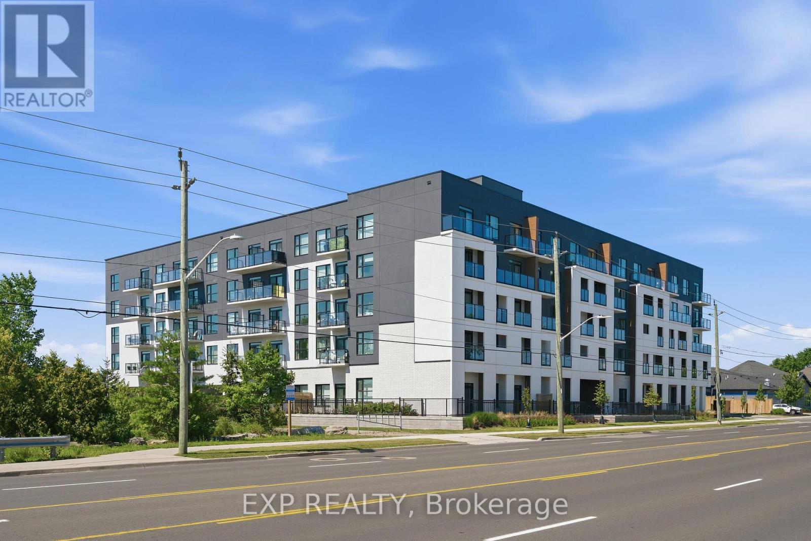 Residential in Hamilton (Stoney Creek Mountain)