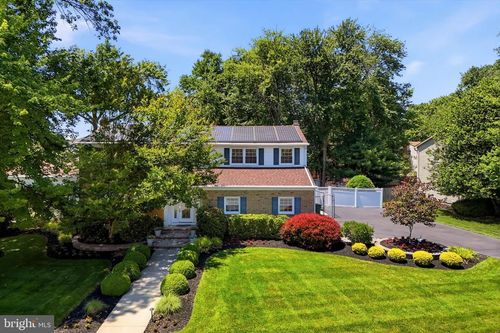401 Country Club Dr, Cherry Hill, NJ, 08003-3311 | Card Image