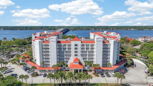 5150-1 John Anderson Dr, Ormond Beach, FL, 32176-5768 | Card Image