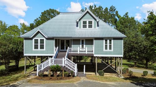 2395 Alabama River Pkwy, Millbrook, AL, 36054-4833 | Card Image