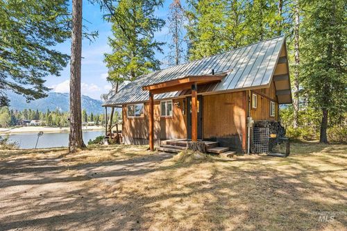 12823 Hereford Rd, Donnelly, ID, 83615-5036 | Card Image