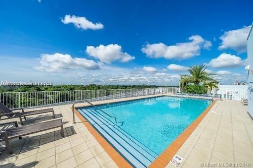 apt-302-3250 Grand Ave, Miami, FL, 33133-5034 | Card Image
