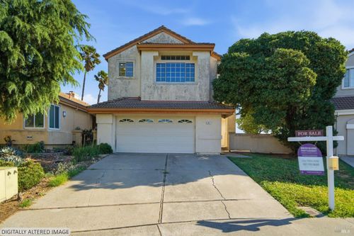 372 Stamper Cir, Suisun City, CA, 94585-4104 | Card Image