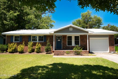 218 Forest View Dr, Havelock, NC, 28532-2710 | Card Image