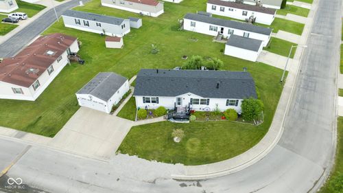 6811 Kensington Dr E, Fort Wayne, IN, 46818-8624 | Card Image