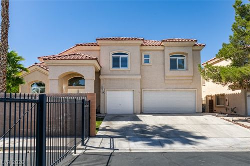 2598 Mizzoni Cir, Henderson, NV, 89052-4927 | Card Image